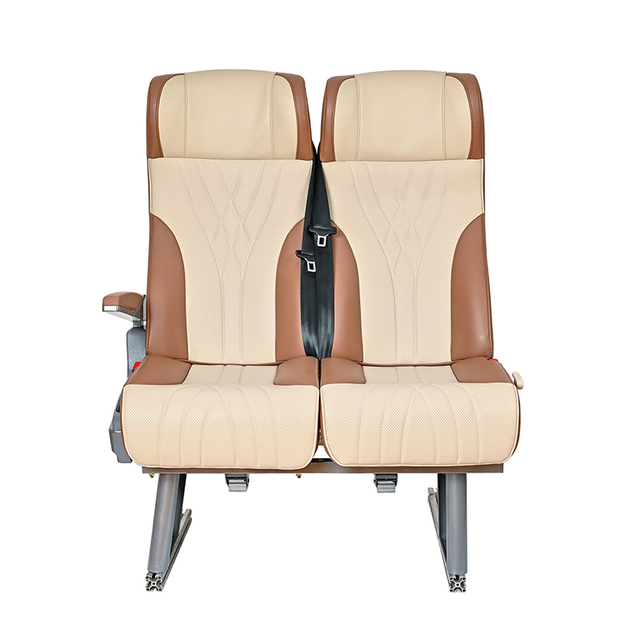 金龙客车高品质豪华座椅客车乘客座椅